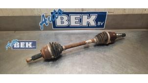 Used Front drive shaft, left Ford Fiesta 7 1.0 EcoBoost 12V 125 Price € 100,00 Margin scheme offered by Auto Bek