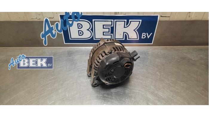 Dynamo van een Ford Fiesta 6 (JA8) 1.0 EcoBoost 12V 125 2013
