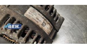 Dynamo van een Ford Fiesta 6 (JA8) 1.0 EcoBoost 12V 125 2013
