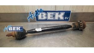 Used Front drive shaft, right Volkswagen Polo IV (9N1/2/3) 1.4 16V 75 Price € 24,00 Margin scheme offered by Auto Bek