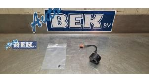 Used Key chip Citroen Berlingo 1.6 BlueHDI 75 Price on request offered by Auto Bek