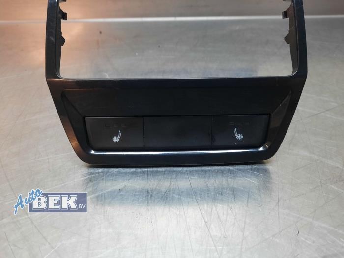 Usagé Divers Skoda Kodiaq 2.0 TSI 4x4 Prix € 25,00 Règlement à la marge proposé par Auto Bek