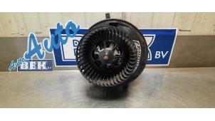 Used Heating and ventilation fan motor Skoda Superb Combi (3V5) 2.0 TSI 16V 4x4 Price € 49,99 Margin scheme offered by Auto Bek