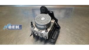 Used ABS pump Skoda Superb Combi (3V5) 2.0 TSI 16V 4x4 Price € 145,00 Margin scheme offered by Auto Bek