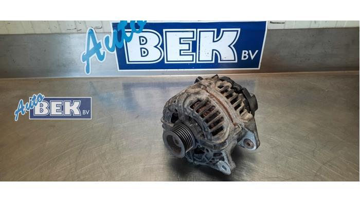 Used Dynamo Ford Mondeo II 2.0i 16V E2/96 EEC Price € 30,00 Margin scheme offered by Auto Bek