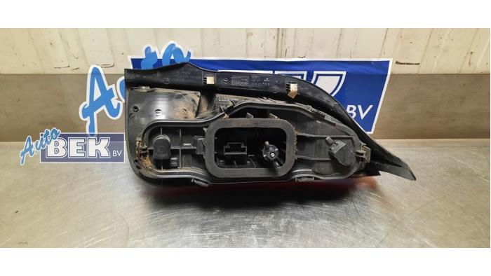 Taillight, left from a Volkswagen Up! (121) 1.0 12V 60 2014