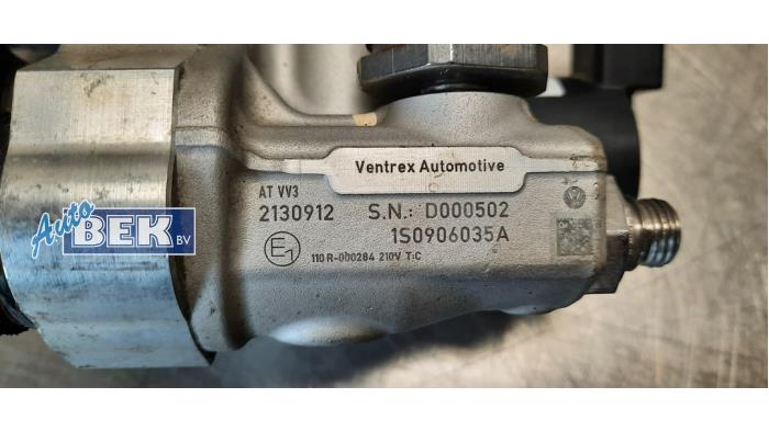 Regulador de presión de combustible de un Audi A3 Sportback (8VA/8VF) 1.4 16V g-tron 2015