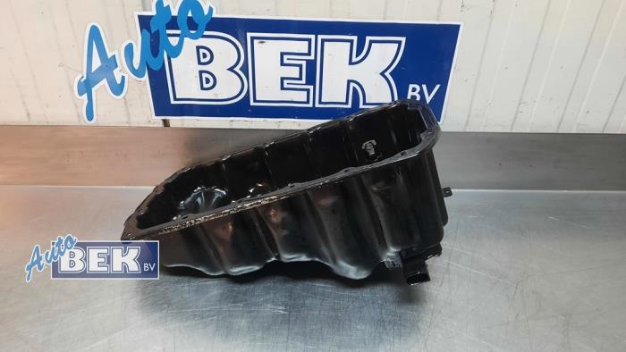 Używane Miska olejowa BMW 1 serie (F20) 120i 1.6 16V Cena € 100,00 Procedura marży oferowane przez Auto Bek