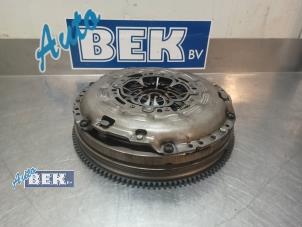 Used Dual mass flywheel Opel Movano 2.3 CDTi 16V FWD Price € 249,99 Margin scheme offered by Auto Bek