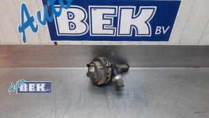 Gebrauchte Zusätzliche Wasserpumpe Jeep Renegade (BU) 1.3 T 16V 4x4 Preis € 80,00 Margenregelung angeboten von Auto Bek