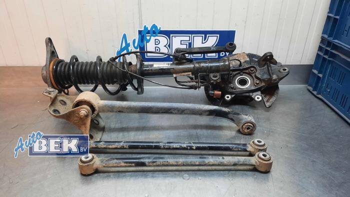 Rear suspension system, right from a Jeep Renegade (BU) 1.3 T 16V 4x4 2019