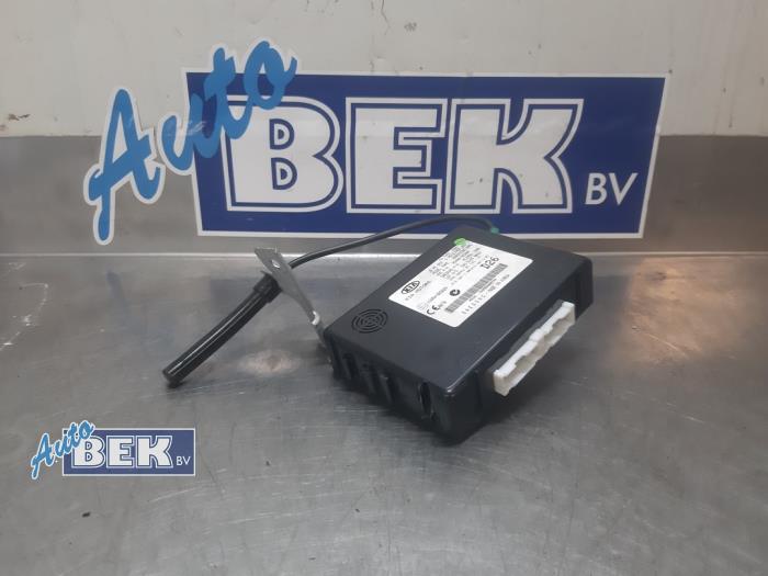 Used Body control computer Kia Cee'd Sportswagon (JDC5) 1.6 CRDi 16V VGT Price € 100,00 Margin scheme offered by Auto Bek