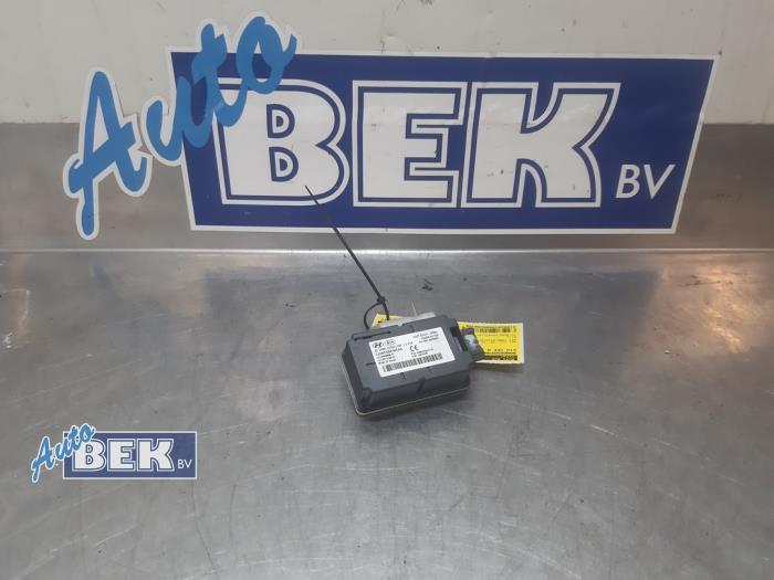Begagnade Däcktrycksmodul Kia Cee'd Sportswagon (JDC5) 1.6 CRDi 16V VGT Pris € 24,00 Marginaltabell erbjuds av Auto Bek
