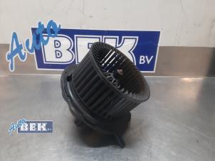 Usados Motor de ventilador de calefactor Volkswagen Golf VI (5K1) 1.4 TSI 160 16V Precio de solicitud ofrecido por Auto Bek