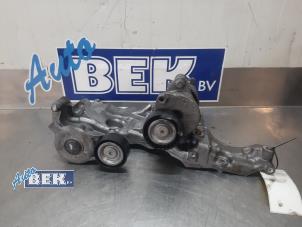 Used Air conditioning bracket Nissan Micra (K14) 1.0 12V Price on request offered by Auto Bek
