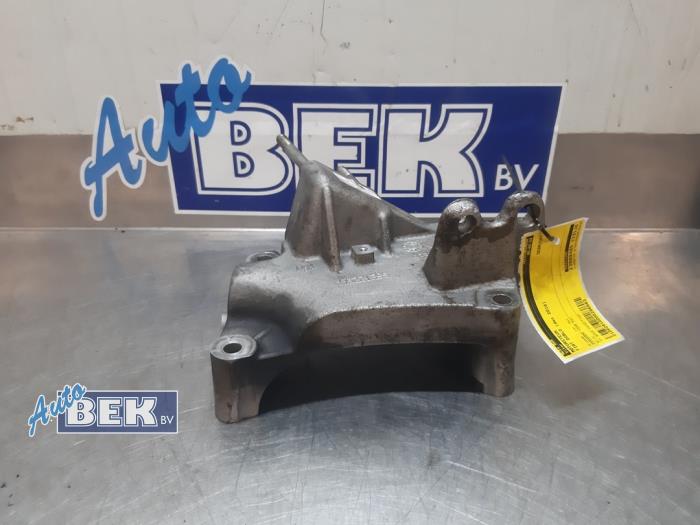 Gebrauchte Motorlager Fiat Doblo Cargo (263) 1.3 D Multijet Preis € 35,00 Margenregelung angeboten von Auto Bek