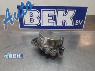 Gebrauchte Vakuumpumpe (Diesel) Opel Vivaro 2.0 CDTI 122 Preis auf Anfrage angeboten von Auto Bek