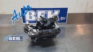 Used Fuel filter Opel Vivaro 2.0 CDTI 122 Price on request offered by Auto Bek
