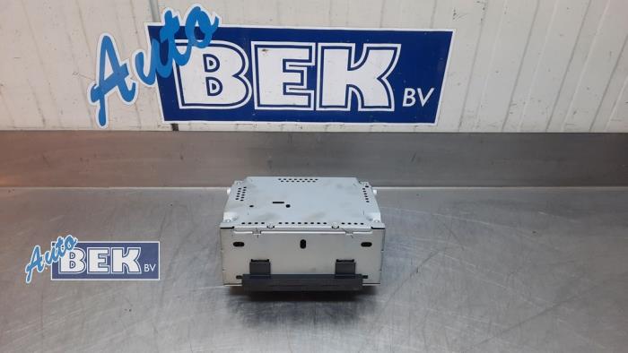 Używane Radio Ford Transit Courier 1.5 TDCi 75 Cena € 100,00 Procedura marży oferowane przez Auto Bek