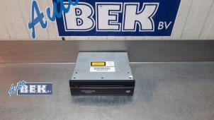 Gebrauchte DVD Spieler Porsche Cayenne (9PA) 4.5 S V8 32V Preis € 175,00 Margenregelung angeboten von Auto Bek