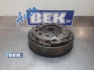 Used Dual mass flywheel BMW 3 serie (E90) 320i 16V Price on request offered by Auto Bek