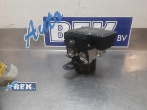 Bloc ABS d'un Fiat Doblo Cargo (263) 1.3 D Multijet 2018