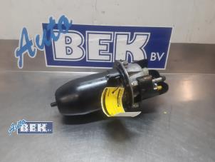 Usagé Boîtier de filtre carburant Fiat Doblo Cargo (263) 1.3 D Multijet Prix sur demande proposé par Auto Bek