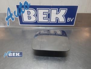 Gebrauchte Spiegelglas links Volkswagen Multivan T5 (7E/7HC/7HF/7HM) 2.5 TDi Preis € 20,00 Margenregelung angeboten von Auto Bek
