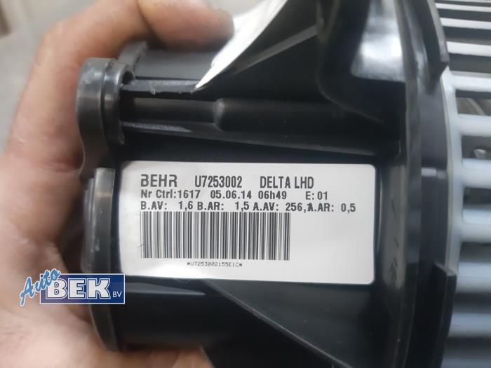 Silnik wentylatora nagrzewnicy z Opel Zafira Tourer (P12) 1.6 CDTI 16V ecoFLEX 136 2014