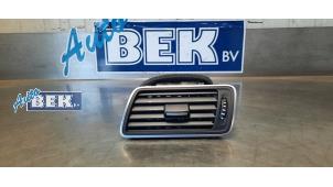 Gebrauchte Luftgitter Armaturenbrett Volkswagen CC (358) 1.8 TSI 16V Preis auf Anfrage angeboten von Auto Bek
