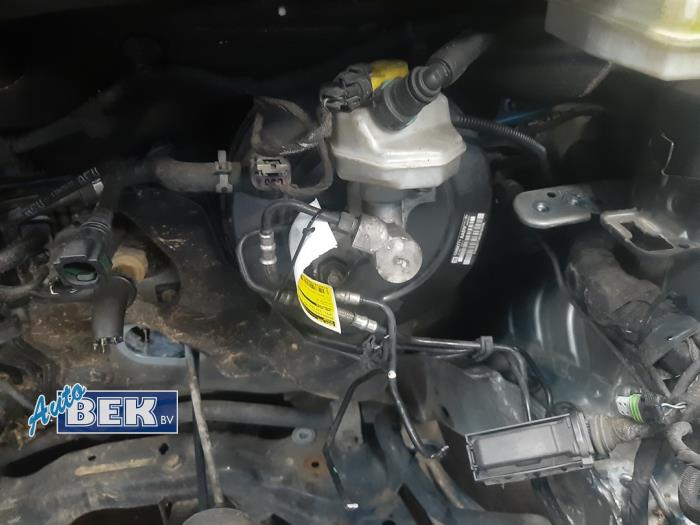 Assistant de freinage d'un Opel Zafira Tourer (P12) 1.6 CDTI 16V ecoFLEX 136 2014