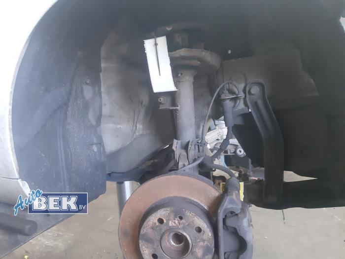 Front suspension system, right from a Ford Ka II 1.2 2010