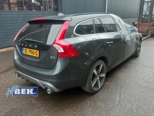 Used Rear wheel drive rear axle Volvo V60 I (FW/GW) 2.0 D4 16V Price on request offered by Auto Bek