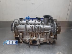 Used Cylinder head Volkswagen Golf VII (AUA) 1.4 TSI BlueMotion Technology 125 16V Price on request offered by Auto Bek