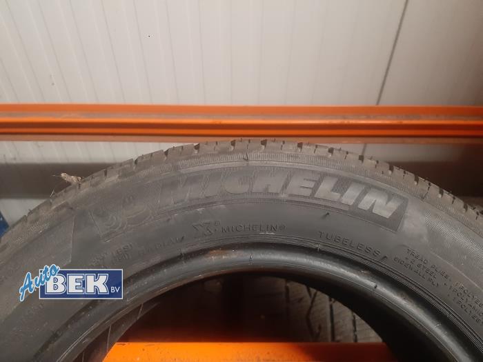 Tyre with tyre size 175/65/14 - MICHELIN - Auto Bek