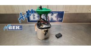 Used Electric fuel pump Volkswagen Golf VII (AUA) 1.0 TSI 12V BlueMotion Price € 40,00 Margin scheme offered by Auto Bek