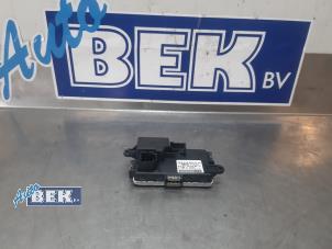 Usados Regulador de tensión Mercedes E Estate (S212) E-220 CDI 16V BlueEfficiency Precio de solicitud ofrecido por Auto Bek