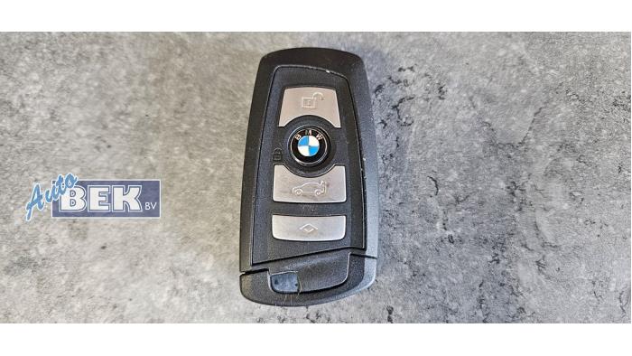 Używane Klucz BMW 5 serie (F10) 535d xDrive 24V Cena € 44,99 Procedura marży oferowane przez Auto Bek
