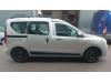 Roof rack kit from a Dacia Dokker (0S) 1.5 dCi 90 2013