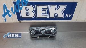 Usagé Panneau de commandes chauffage Volkswagen Tiguan (5N1/2) 1.4 TSI 16V Prix € 40,00 Règlement à la marge proposé par Auto Bek
