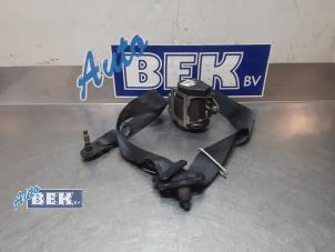 Used Front seatbelt, left Ford Galaxy (WA6) 2.0 EcoBoost 16V Price on request offered by Auto Bek
