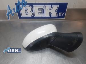 Used Wing mirror, right Fiat 500 (312) 1.2 69 Price € 35,00 Margin scheme offered by Auto Bek