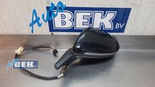 Usagé Rétroviseur extérieur gauche Volkswagen Golf VII (AUA) 1.6 TDI BMT 16V Prix sur demande proposé par Auto Bek