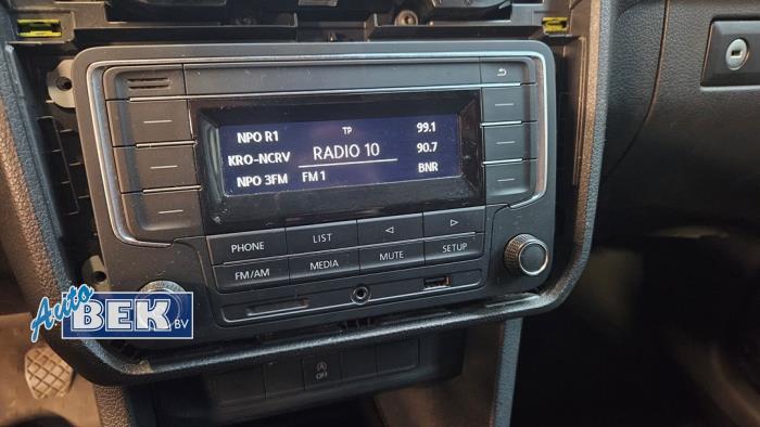 Radio d'un Volkswagen Caddy IV 1.6 TDI 16V 2020