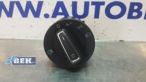 Used Light switch Volkswagen Golf VII (AUA) 2.0 R-line 4Motion 16V Price € 20,00 Margin scheme offered by Auto Bek