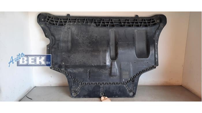 Gebrauchte Abdeckblech Motor Volkswagen Golf VII (AUA) 2.0 GTI 16V Preis auf Anfrage angeboten von Auto Bek