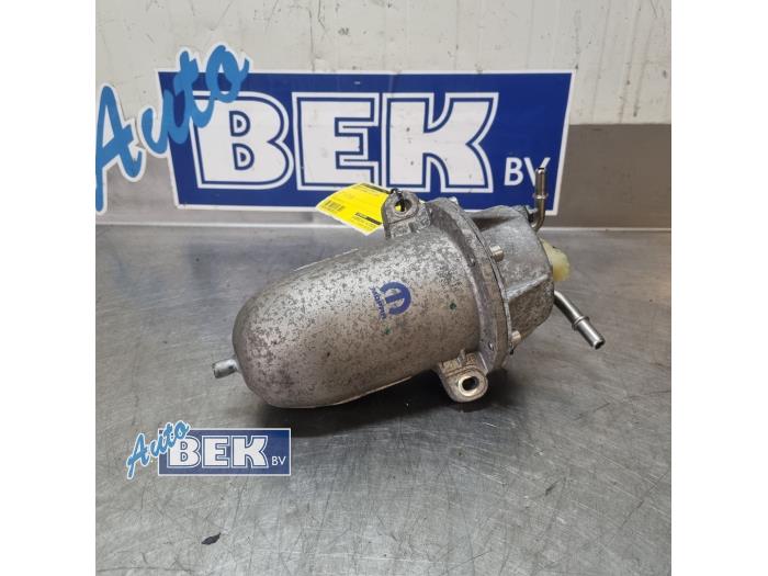 Begagnade Bränslefilterhus Peugeot Bipper (AA) 1.3 BlueHDi 80 16V Pris € 24,95 Marginaltabell erbjuds av Auto Bek
