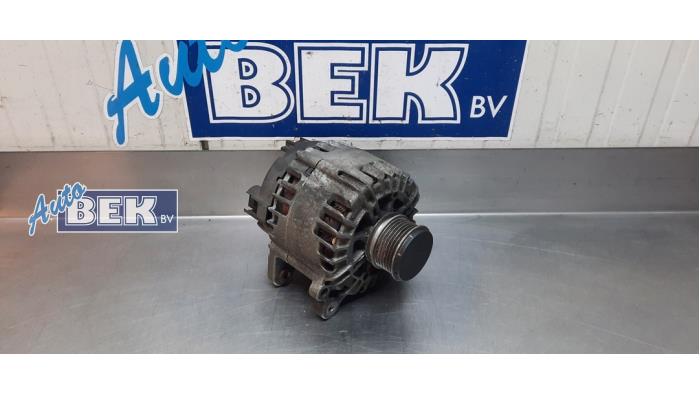Używane Pradnica Volkswagen Golf VI (5K1) 2.0 TDI 16V Cena € 60,00 Procedura marży oferowane przez Auto Bek