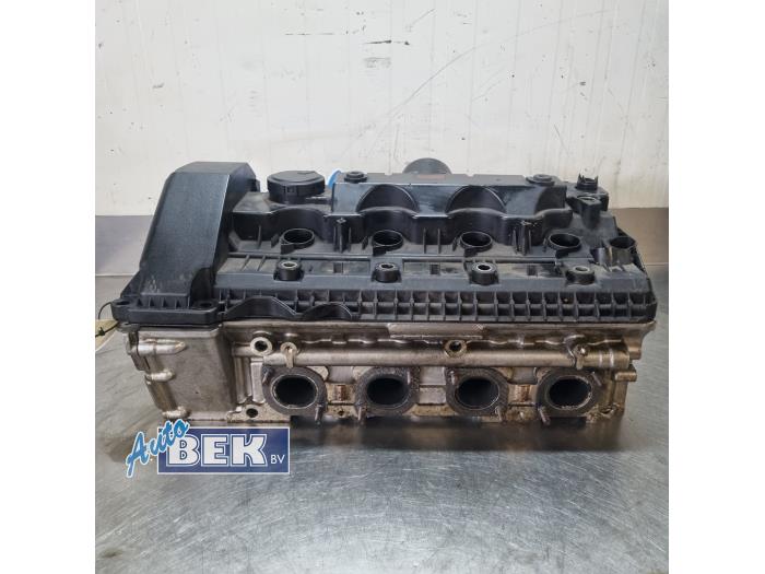Usagé Culasse BMW 6 serie (E64) 645 Ci 4.4 V8 32V Prix € 350,00 Règlement à la marge proposé par Auto Bek