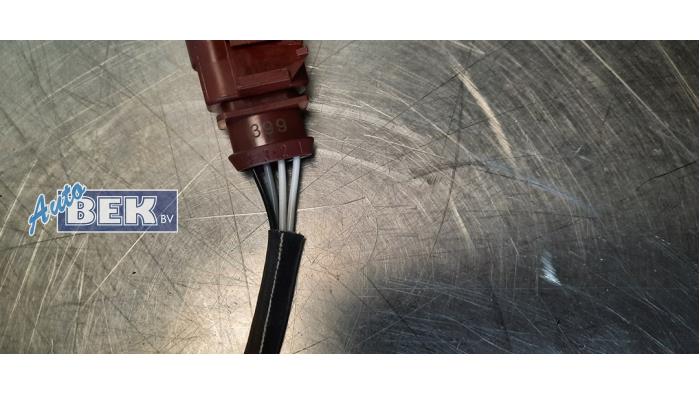 Lambda probe from a Volkswagen Golf VII (AUA) 1.2 TSI 16V 2013